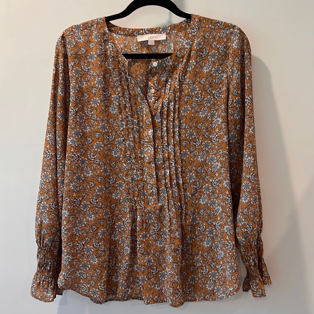 LOFT long sleeve blouse. Medium.